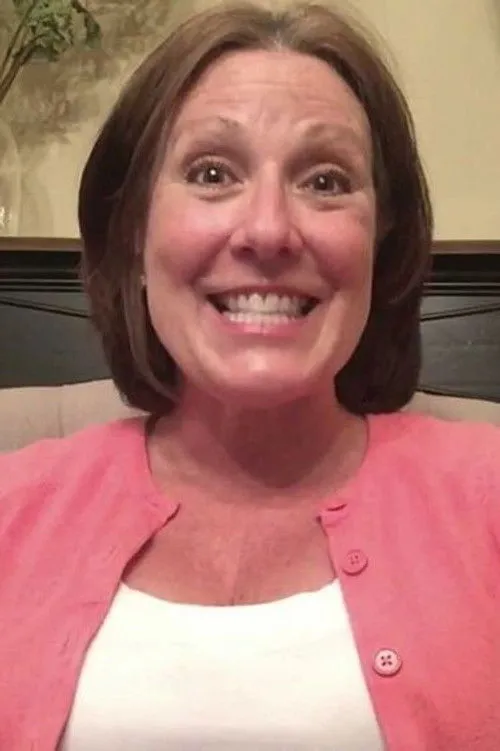 Whitney Dupree ha trabajado con Andrea Lively en 1 ocasiones