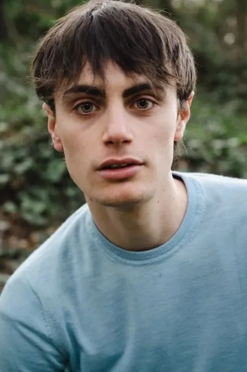 Andrea Palma interpretando a