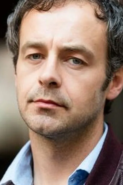 Andrea Vasone interpretando a Andre