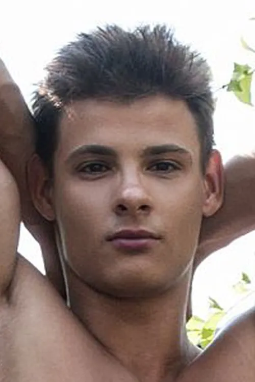 Andrei Karenin interpretando a