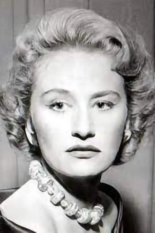 Andreina Paul interpretando a 