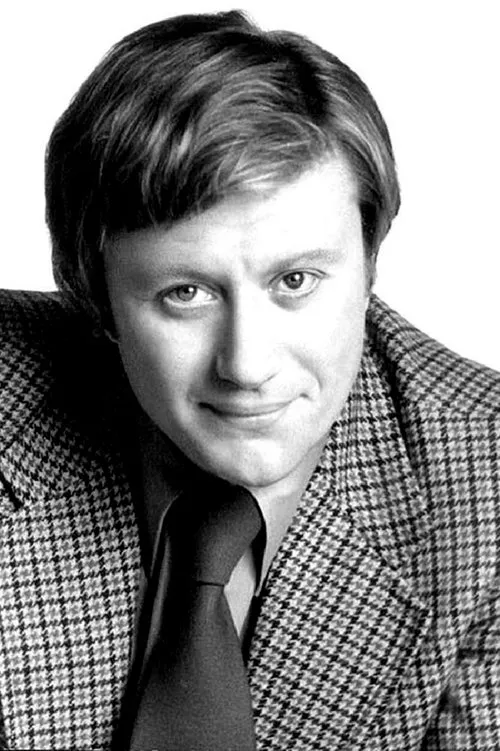 Андрей Миронов interpretando a Sanglis