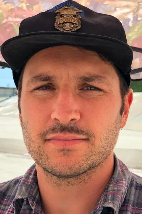 Aidan Mackey ha trabajado con Andrew Allen en 4 ocasiones