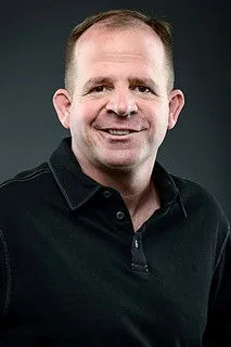 Emily Jordan ha trabajado con Andrew Koponen en 1 ocasiones