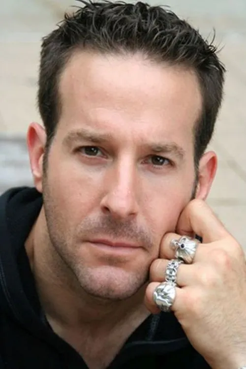 Shawn Parr ha trabajado con Andrew Roth en 2 ocasiones