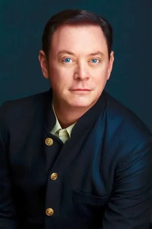 Andrew Solomon interpretando a Self - Writer
