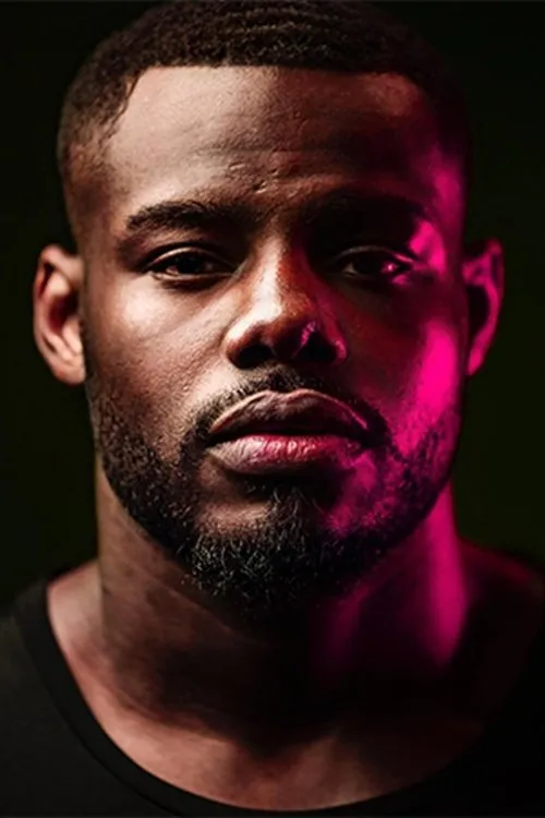 Andrew Tabiti interpretando a Self