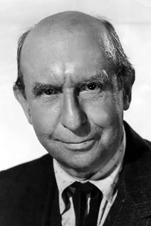 Arline Judge ha trabajado con Andrew Tombes en 5 ocasiones