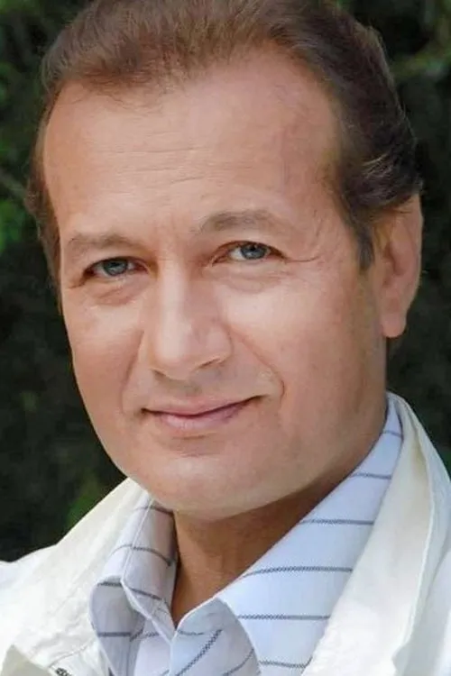 Andrey Gradov interpretando a 