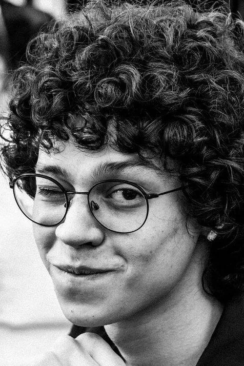 Andro Japaridze interpretando a Sandro Radiani