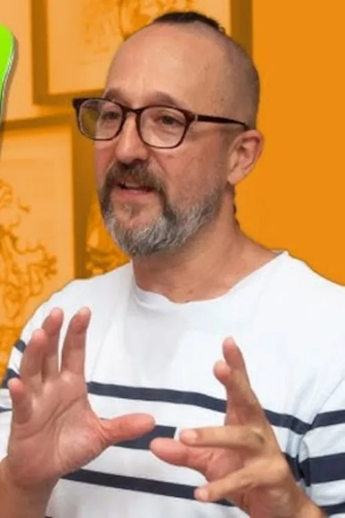 Paul Zitzer ha trabajado con Andy Howell en 1 ocasiones