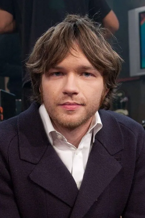 Andy Ross interpretando a Self