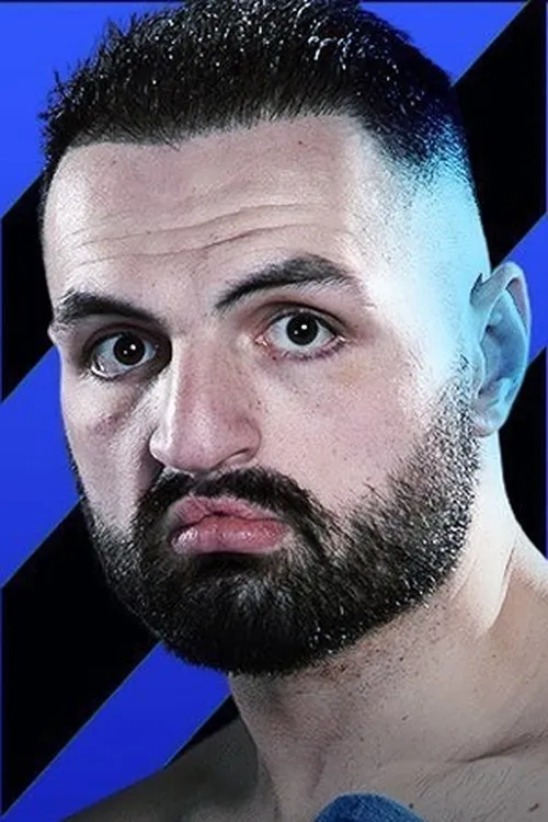 Anees Taj interpretando a Self