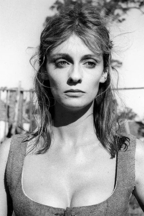 Angela Punch McGregor interpretando a Beth