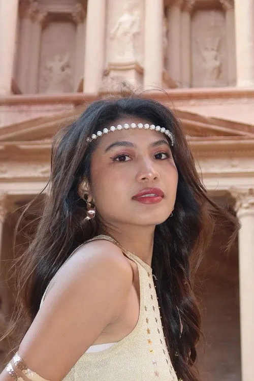 Danica Agustin ha trabajado con Angela Villarin en 1 ocasiones