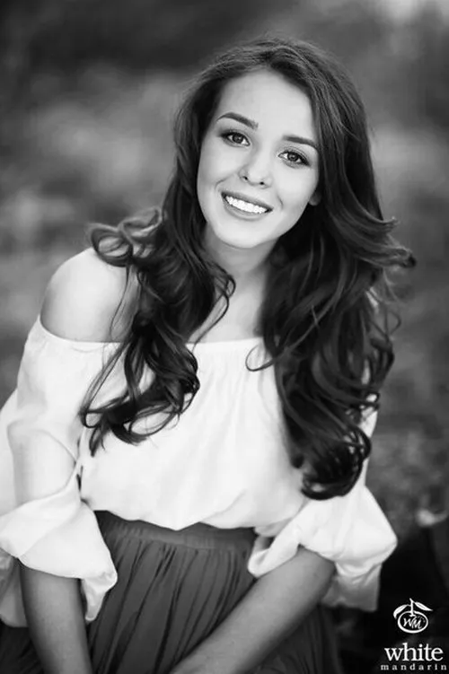 Angelika Nikolaeva interpretando a Diana