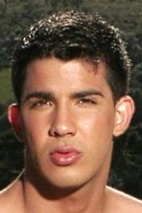 Tommy Ritter ha trabajado con Angelo Fuentes en 3 ocasiones