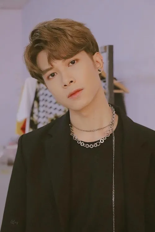 Anh Tú interpretando a Cao Chi Dung