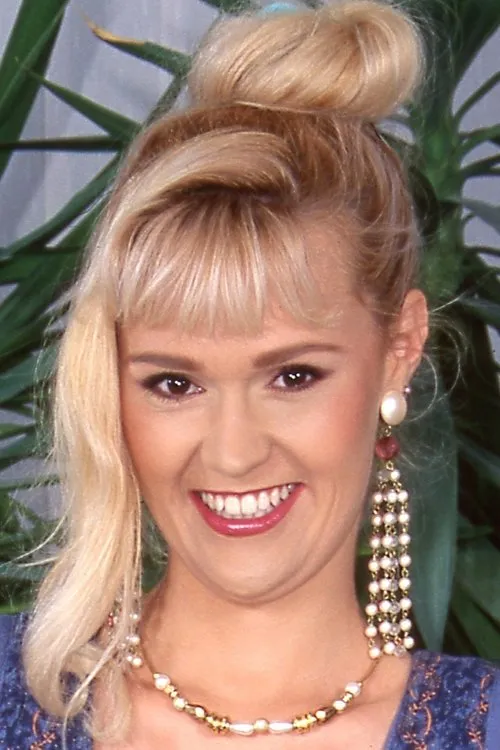 Anike interpretando a 