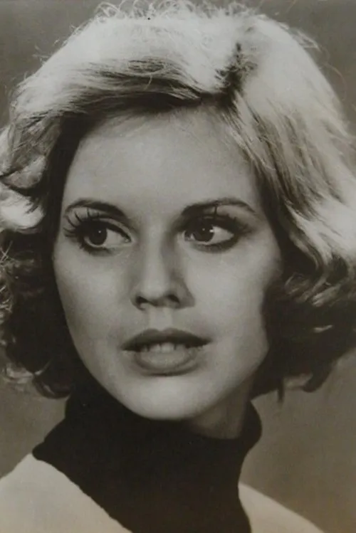 Anikó Sáfár interpretando a Olga