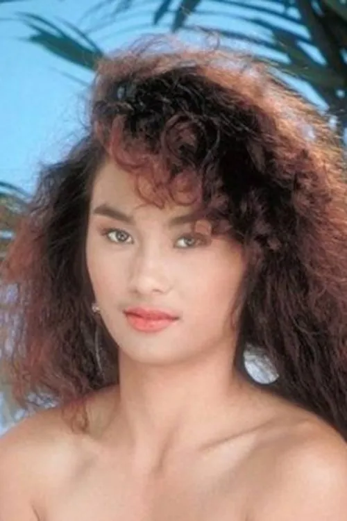 Anisa interpretando a Porn Actress (archive footage)