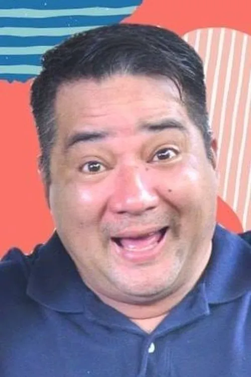 Anjo Yllana interpretando a 