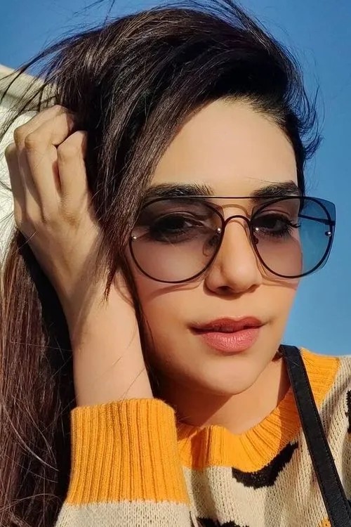 Anjum Fakih — personaje: Guddi