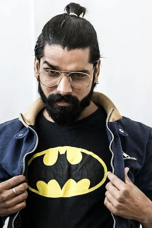 Ankur Pathak — personaje: Gagan