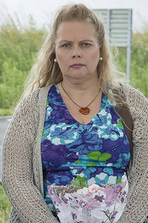 Ann-Sofie Nurmi interpretando a Alba