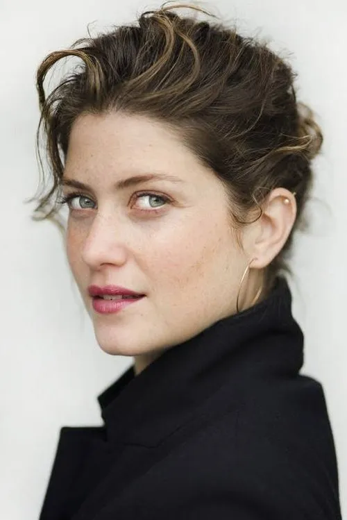 Christopher Poll ha trabajado con Anna Berentina en 1 ocasiones