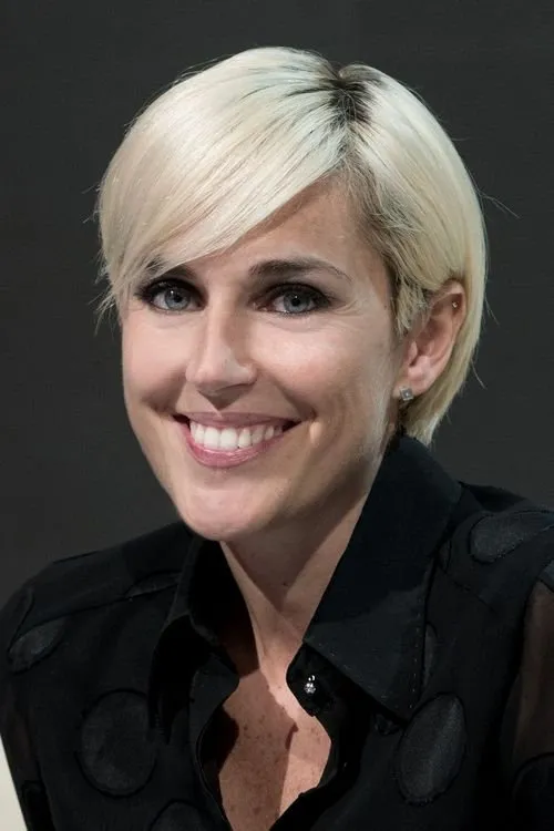 Anna Billò interpretando a Judge