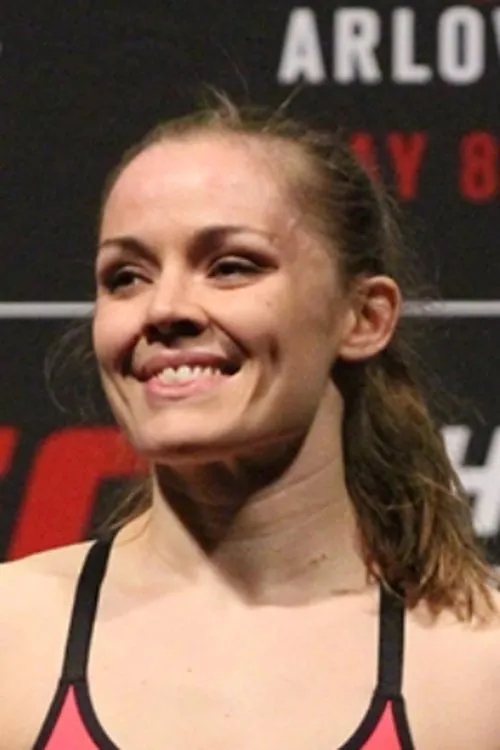 Magnus Cedenblad ha trabajado con Anna Elmose en 2 ocasiones