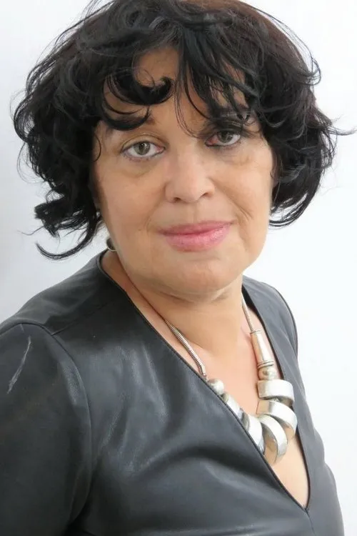 Mariola Kukula ha trabajado con Anna Grażyna Suchocka en 4 ocasiones