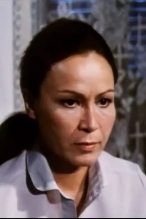 Άννα Μαντζουράνη interpretando a Mitsouko/Marina