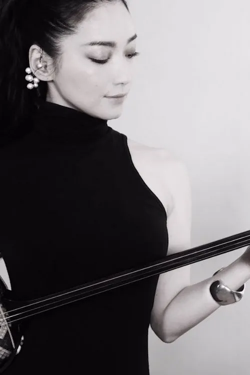 Anna Sato en su biografía y filmografía