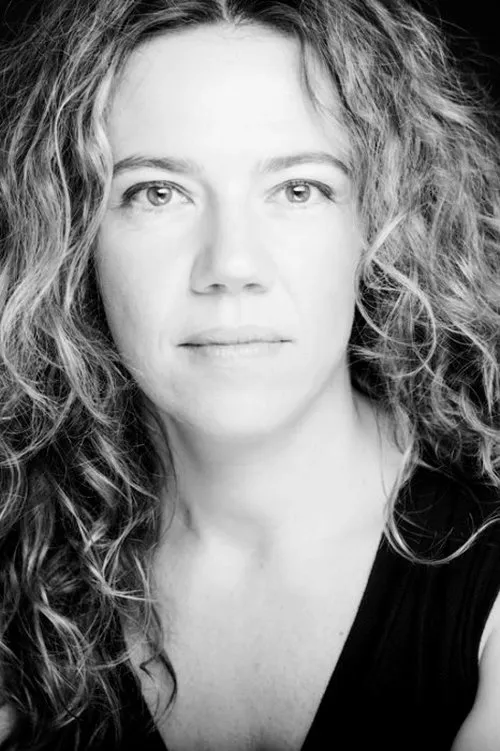 Anna Ycobalzeta interpretando a Penélope