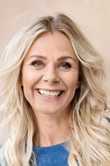 Anne Glad en su biografía y filmografía