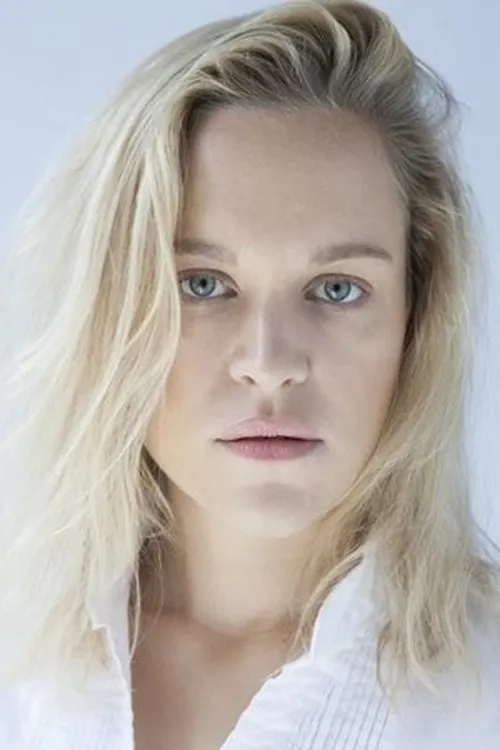 Haley Louise Jones ha trabajado con Anne Haug en 3 ocasiones