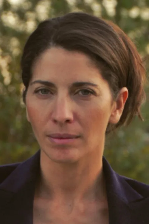 Nadeem Anthony ha trabajado con Anne-Isabelle Tollet en 1 ocasiones