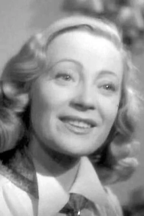 Anne Laurens interpretando a Isabelle, the amnesiac