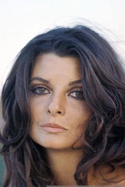 Richard Darbois ha trabajado con Anne Libert en 3 ocasiones