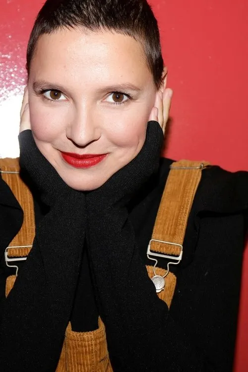 Julian Perretta ha trabajado con Anne Sila en 1 ocasiones