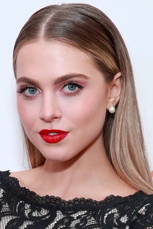 Kate Levering ha trabajado con Anne Winters en 1 ocasiones