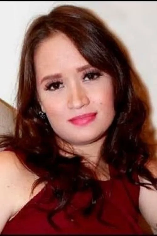 Annicka Dolonius interpretando a Enid