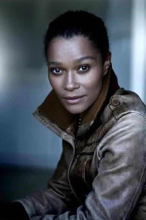 Annie Milon interpretando a Odile la Quimboiseuse