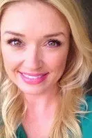 Ryan Chase ha trabajado con Annie Neal en 1 ocasiones