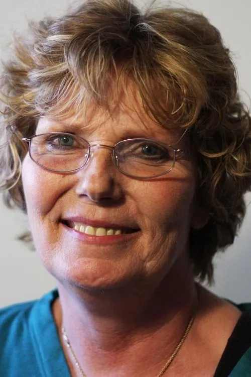 Annika Östberg — personaje: Herself