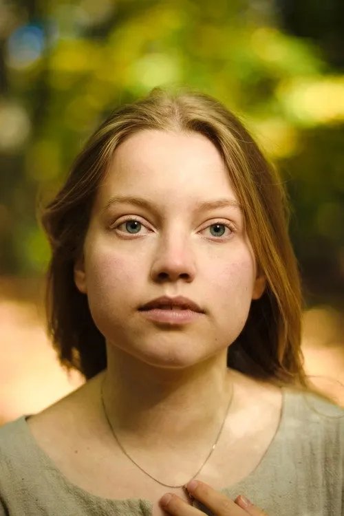 Annika Wonner interpretando a Sophie Fenks