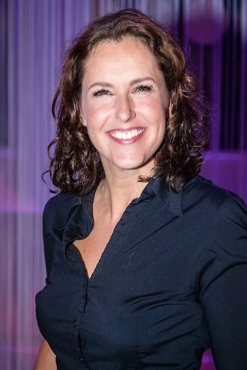 Danny Rook ha trabajado con Anniko van Santen en 1 ocasiones