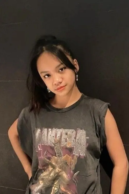 Emyr Razan ha trabajado con Anodya Shula Neona Ayu en 1 ocasiones